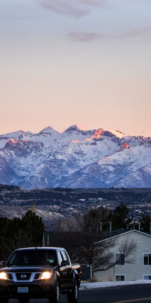 Elko, NV, US transportation and streetscape