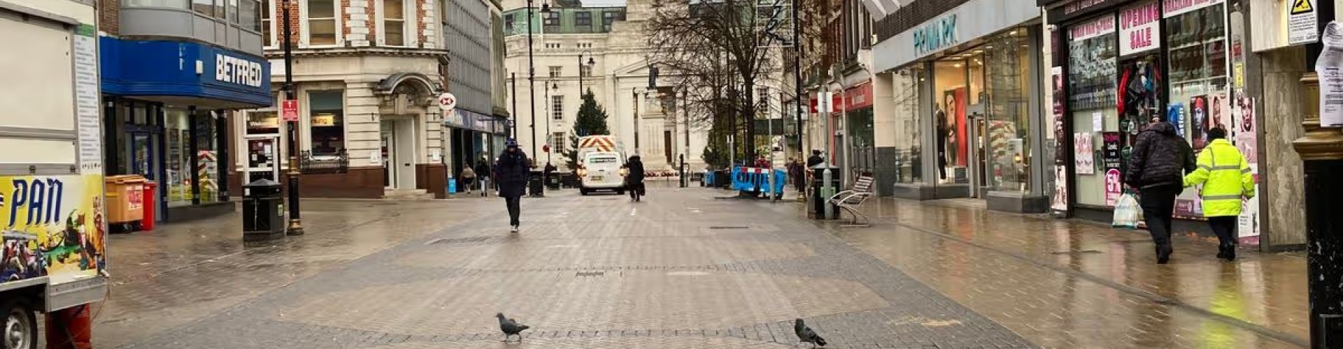 Luton, UK