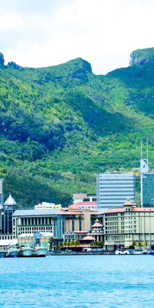 Getting around Port Louis transport options